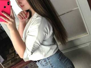 Erotisk videochatt ErnestaDream