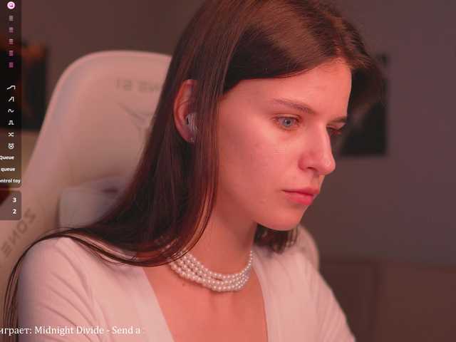 There is music, communication, and light eroticism in the chat. Gathering for a good mood 1500 – countdown: 0 collected, 1500 left. Before the private payment, an advance payment of 250tk and a discussion of the details in the personal account.