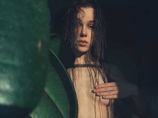 Erotisk videochatt FemaleJesus1