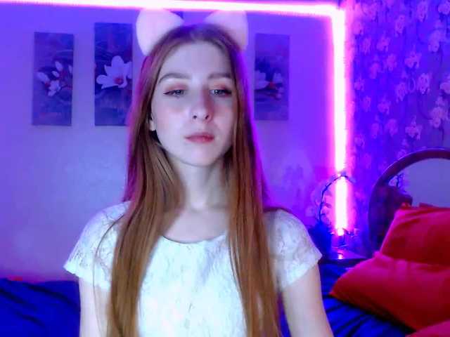 Foton FireShoWw hello in my room! I'm trying to break the earning record! I hope for your help! #young #teen #cute #new #toys #sexy #hot #natural #shaved #smalltits #redhair