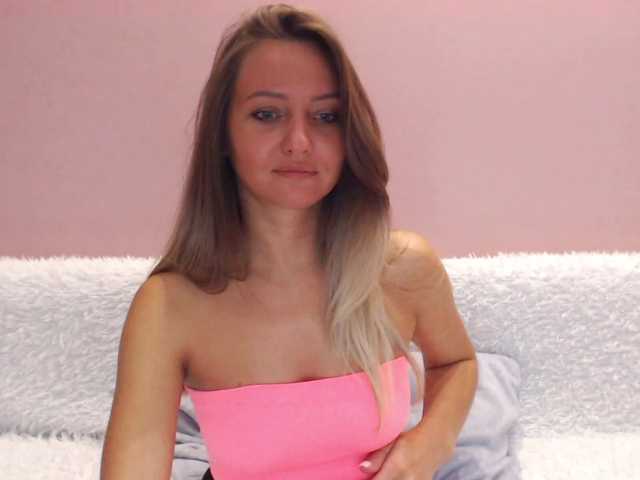 Foton Gamora- Hello everyone, I only go to full private. I don't undress in the free chat ..