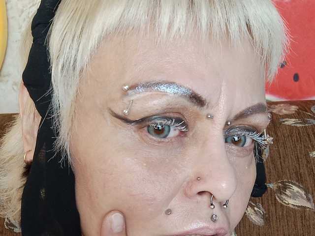 Foto av profilen GardenerofIllusions
