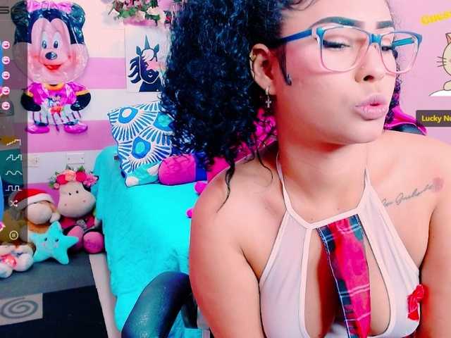 Foton GlendaHolt Cum with me! Lovense: Interactive Toy that vibrates with your Tips - Multi-Goal : Cum Show #feet # latina #26 #ne