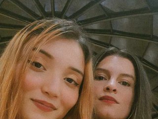 Erotisk videochatt Glossier-cherry