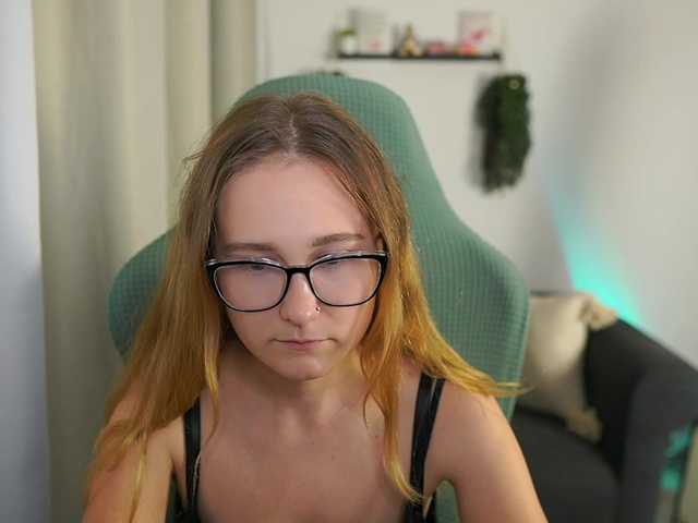 Sändningsbilder glossybabe