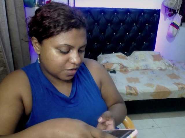 Foton hannalemuath #squirt #latina #bigass #bbw helo guys welcome to my room I want to play and do jets a lot today