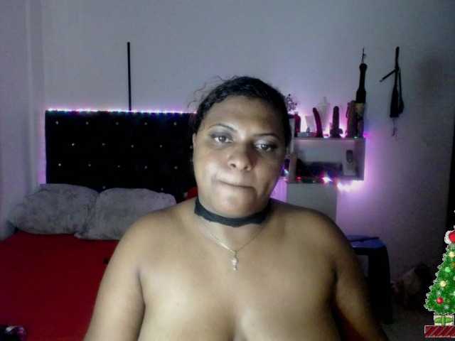 Foton hannalemuath #squirt #latina #bigass #bbw helo guys welcome to my room I want to play and do jets a lot today