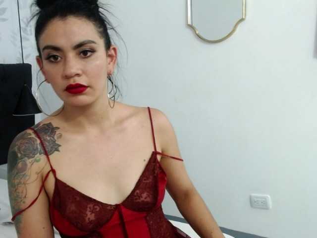 Foton HelenaSaphire Hey guys I am feeling some naughty to day and I want to taste you 247