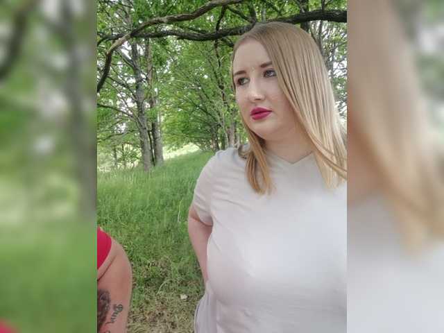 Sändningsbilder Her-Girl