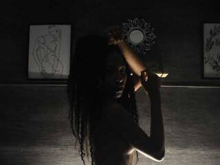 Erotisk videochatt Hilary-9