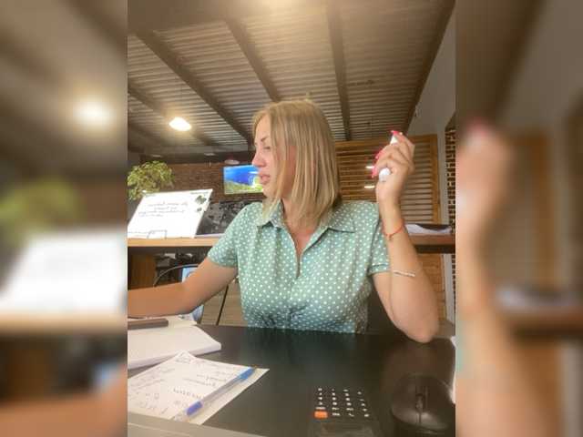 Sändningsbilder HloyaConect