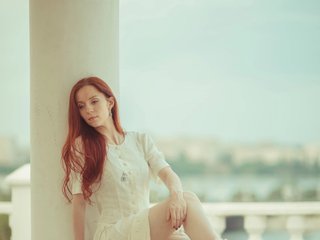 Erotisk videochatt Holly-Olya