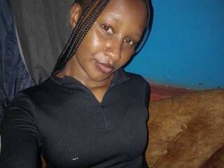 Erotisk videochatt Hornycee2