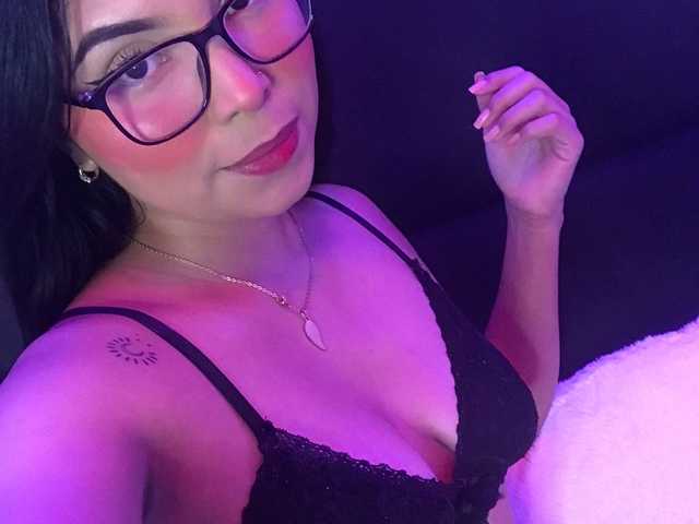 Foto av profilen HornySasha00