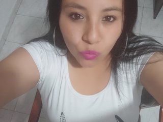 Erotisk videochatt Hot4mommy