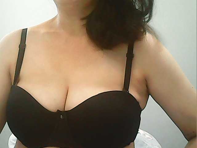 Sändningsbilder hotbabyasian