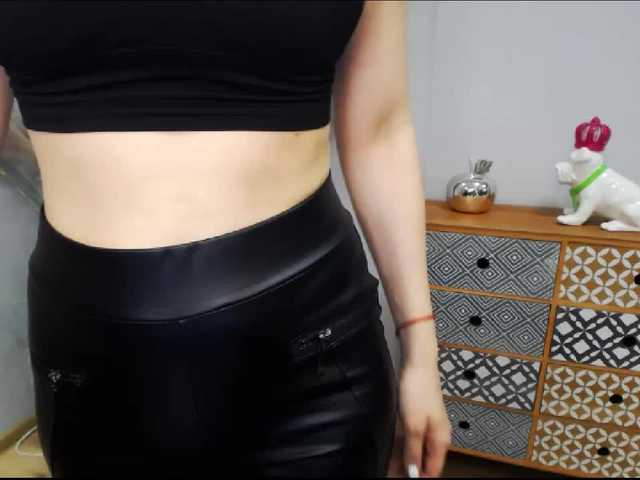 Sändningsbilder hottieLAURA