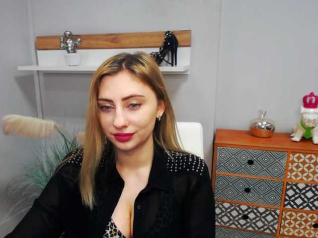 Sändningsbilder hottieLAURA