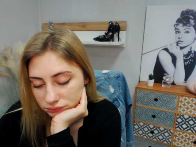 Sändningsbilder hottieLAURA
