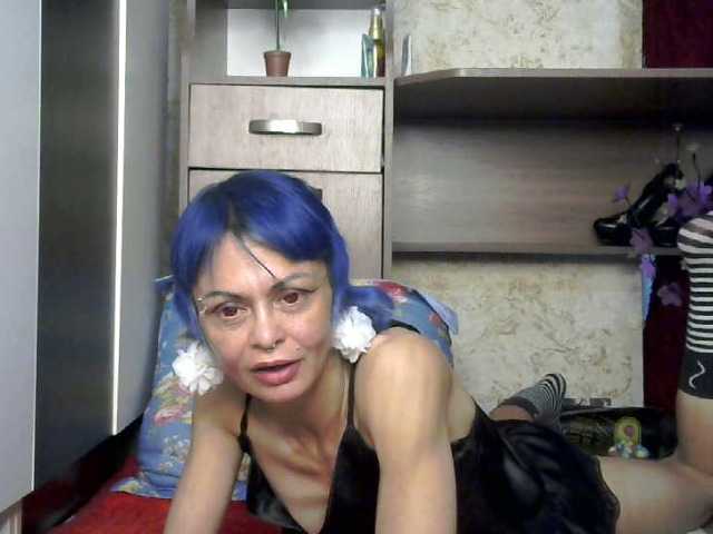 Foton Icecandyshoko Hi)))I'm Candy))) write private messages and chat 2 tokens))) adding friends and mutual subscription I have a lot of different shows)))#piercings and tattoos# fetishes#flexing#deep throat#bdsm# ask)))) I don't watch cameras for free