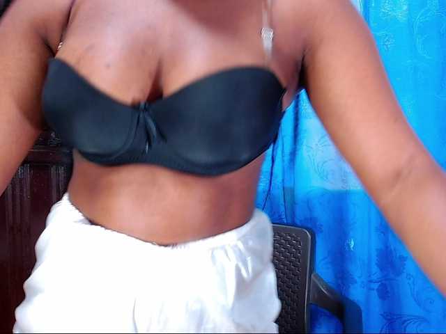 Foton inayabrown #new #hot #latina #ebony #bigass #bigtits #C2C #horny n ready to #fuck my #pussy in pvt! My #Lovense is ON! #Cumshow at goal!