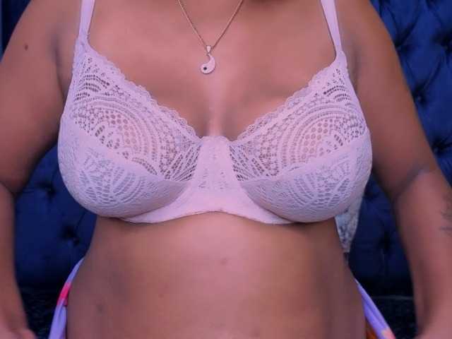 Sändningsbilder IndianPlayBunnyX