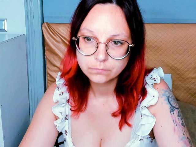 Foton InezLove Hello, so who will be the king of tip today?? #challenge #play #forwin #bemyking #redhairgirl #alternative #roleplay