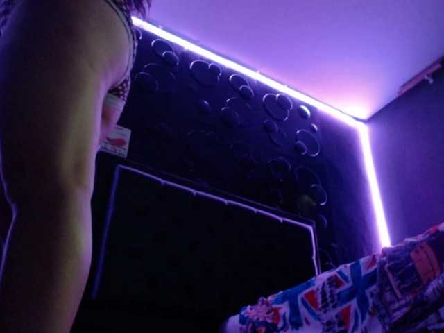 Foton Irina-Shayk25 welcome to my room, go to play dancing and i am hot for you 164