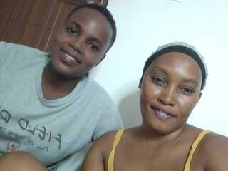 Erotisk videochatt Ishaandhappy2