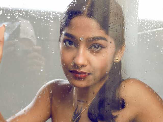 Foto av profilen ishani-