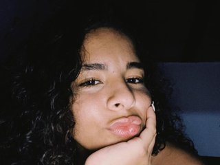 Erotisk videochatt Isis-gil