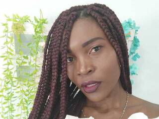 Erotisk videochatt IvoneDiiaz