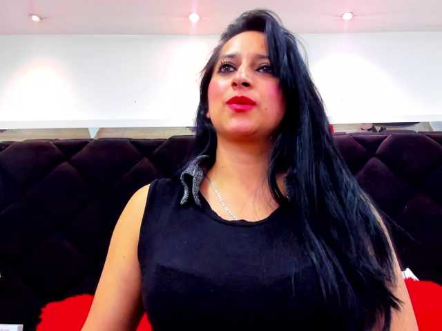 Foton Ivonne-Garcia Hey guys welcome show for you Deeptrhoat and spit in your cock #Anal #latina #playpussy #Spitboobs #smoke #mistress #slave #voyeur