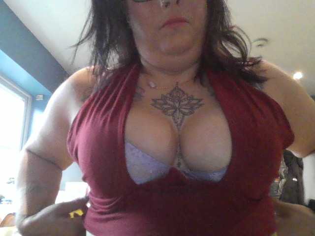 Sändningsbilder Ivyivybelle84