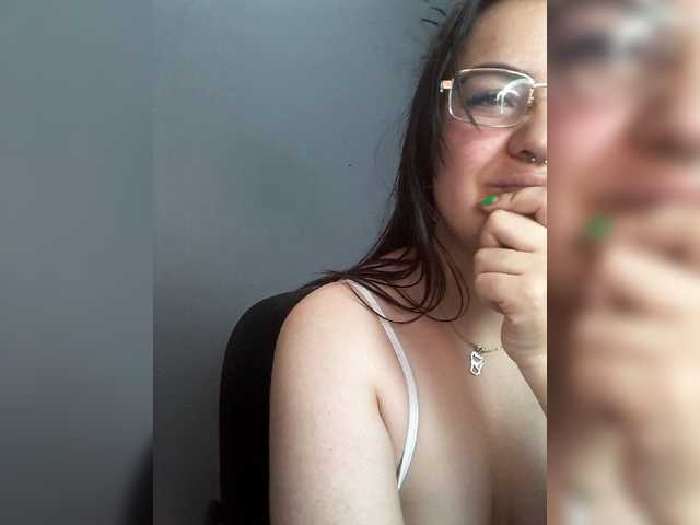 Foton Jesicajons94 Lush on goal 400 show fingers pussy hairy girl more tip more fun