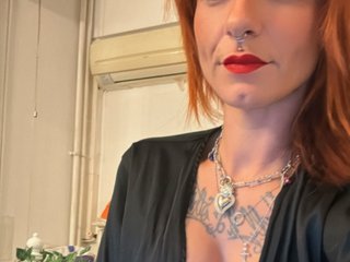 Erotisk videochatt MademoiselleJuliette