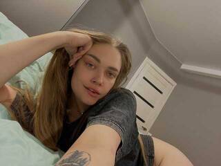 Erotisk videochatt HollyGolightly