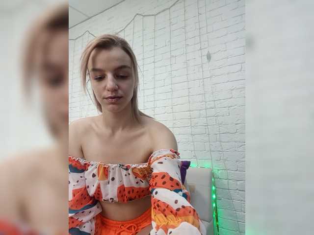 Sändningsbilder Hungry-Bunnyy