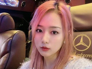 Erotisk videochatt kaitlyn-zhang