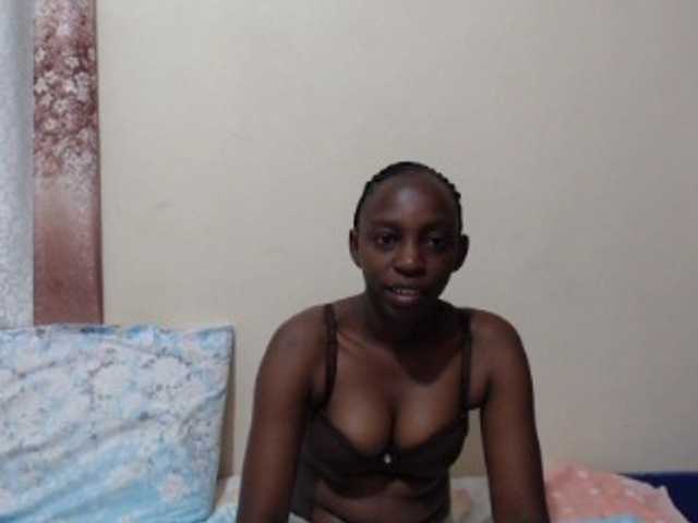 Foton Kaliibe hello guys welcome to my room have fun and enjoy sweet shows