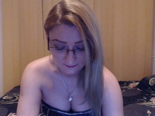 Foton KarinaHott4UU hi there welcome im new here so lets have some funnnn!! #lovenselush #ohmibod #blonde #new tits 30 tk pussy 100tk