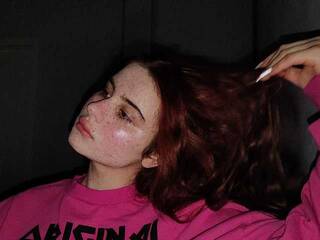 Erotisk videochatt KarinaLaifeee