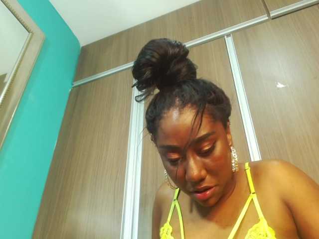 Sändningsbilder KarinaLarzo