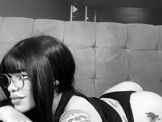 Erotisk videochatt Kurome_latin