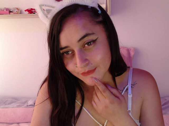 Foton KarolBunny New naughty girl, willing to play with horny boys