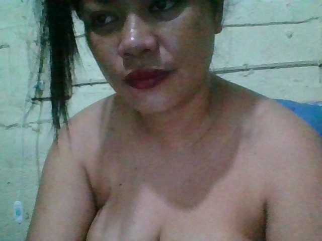 Foton Kashmere welcome to my room guys to all who want request tip first . show boobs or tits 30 show pussy #40 show ass# 35 naked #100 finger ashole#60 finger pussy#70 cum#90 pm#5 face#15 open mouth#30 kiss#10 thank u to all who tip me i love u so much