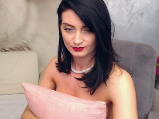 Foton KateDolly welcome !tip me if u like me 50 tits,100 pussy ,200 full naked for more ,pvt show.ohmibod on