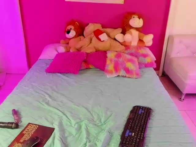 Sändningsbilder katthy-doll