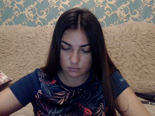 Foton KattyCandy Welcome to my room, in public we can just chat, pm-10 tk, open cam - 40 tk, and my name is Maria) 1000 312 688 goal of day