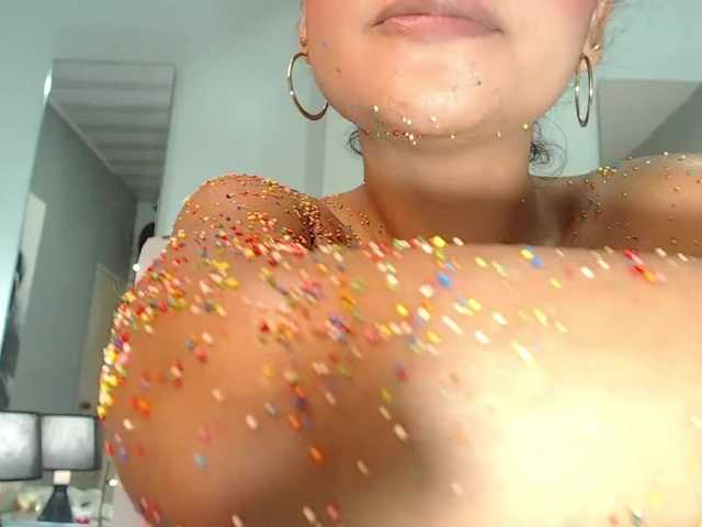 Foton kendallanders wellcome guys,who wants to try some of this delicious candy? fuck hard this candy at goal @599// #sexy #fingering #candy #amateur #latina [499 tokens remaining] [none]599